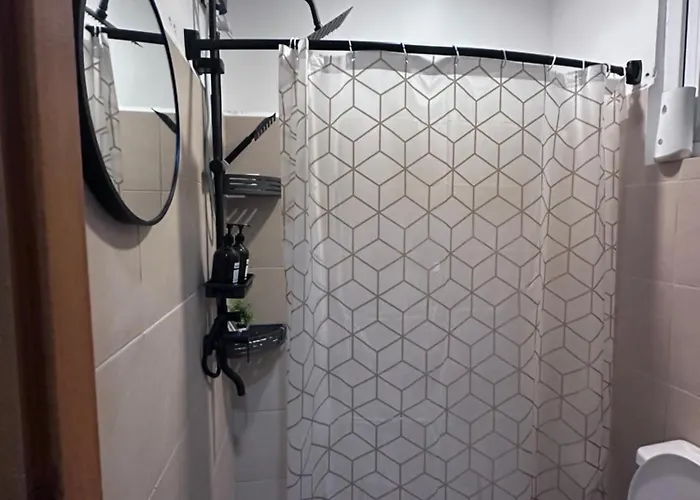 Apartment Charming & Comfortable Haven Lapu-Lapu City